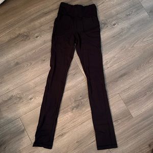 Lululemon Pocket Straight Leg Leggings